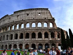 ciclisti al colosseo