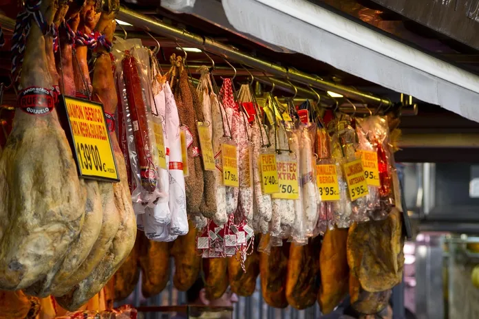 carne-prodotta-in-laboratorio-03-la-lente-web