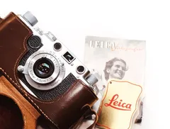 68273-leica